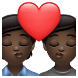 Whatsapp design of the kiss: dark skin tone emoji verson:2.23.2.72