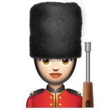 Whatsapp design of the woman guard: light skin tone emoji verson:2.23.2.72