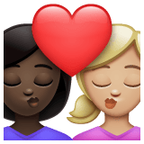 Whatsapp design of the kiss: woman woman dark skin tone medium-light skin tone emoji verson:2.23.2.72